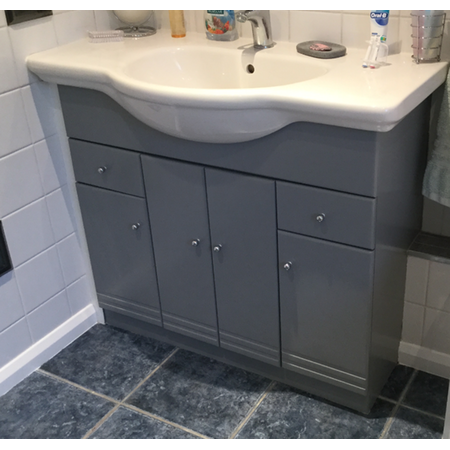 Plasti Dip - Grey HCF on a bathroom cabinet